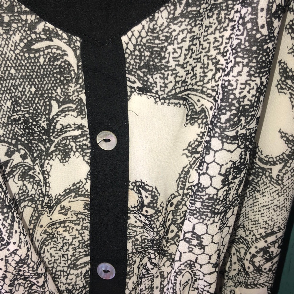 FWP Charming Charlie Floral Dress - Picture 3 of 3